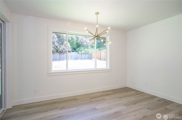 2746 Sunset Court, Steilacoom, WA 98388