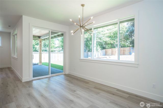 2746 Sunset Court, Steilacoom, WA 98388