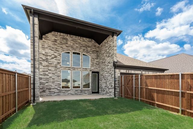 214 Landon Trail, Fate, TX 75189