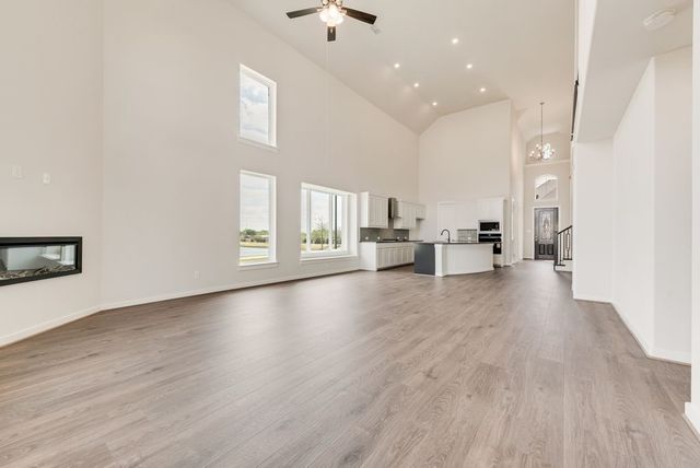 214 Landon Trail, Fate, TX 75189