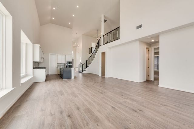 214 Landon Trail, Fate, TX 75189