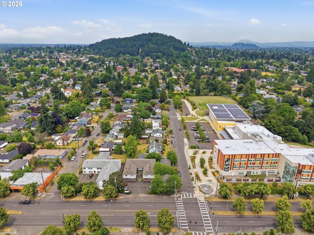 3411 Se 69TH Ave, Portland, OR 97206