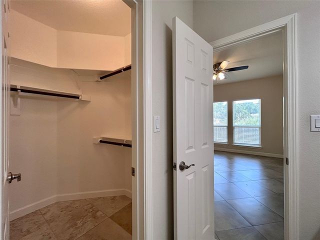 7307 Bar K Ranch RD B, Lago Vista, TX 78645