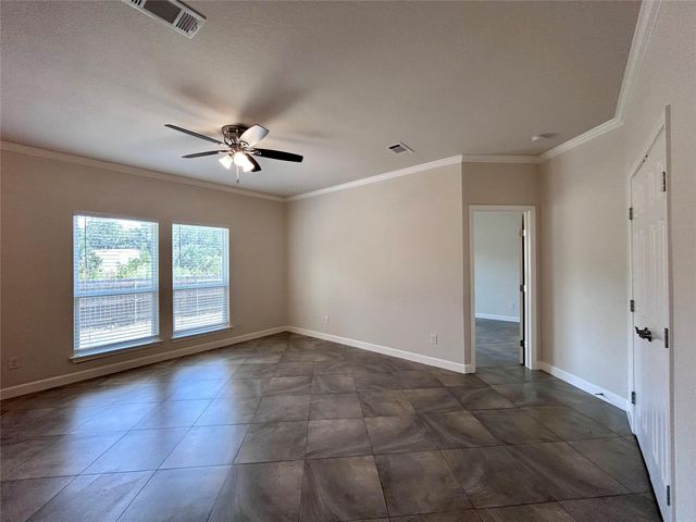 7307 Bar K Ranch RD B, Lago Vista, TX 78645