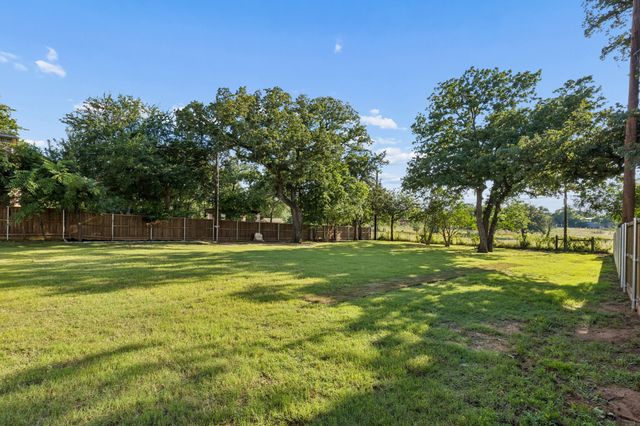 1218 Woodsey Court, Southlake, TX 76092