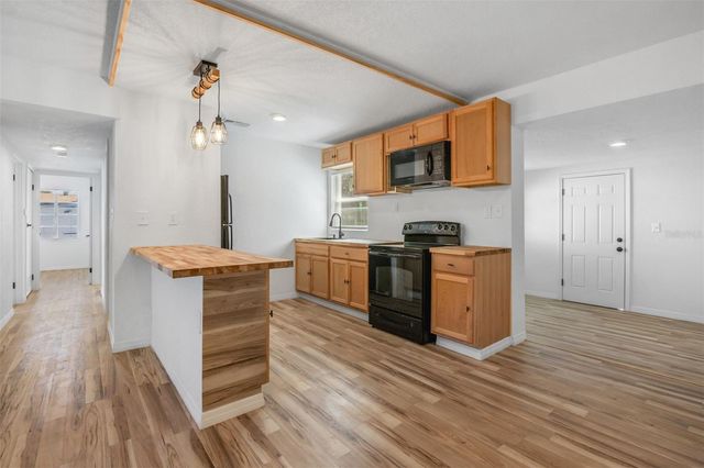 6146 DAHLIA DRIVE, Orlando, FL 32807