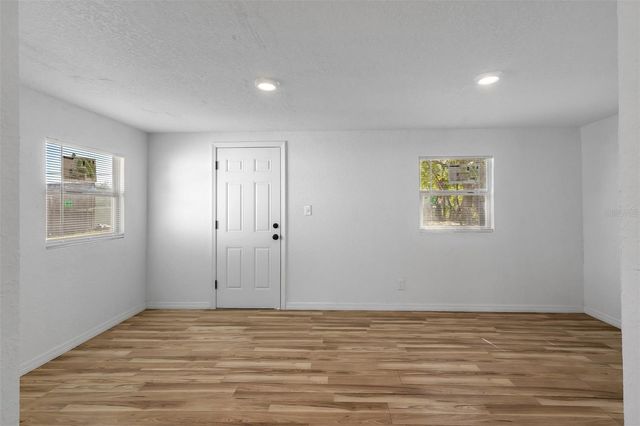 6146 DAHLIA DRIVE, Orlando, FL 32807