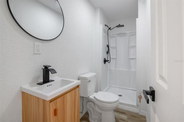 6146 DAHLIA DRIVE, Orlando, FL 32807