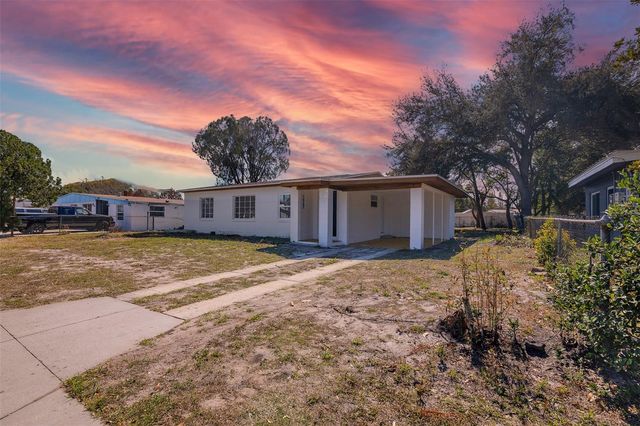 6146 DAHLIA DRIVE, Orlando, FL 32807