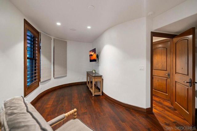 3409 ocean front walk, San Diego, CA 92109