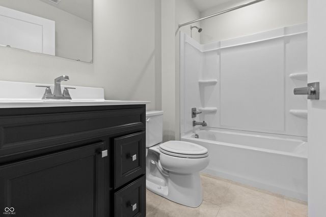 2726 Sand Hollow Drive, Lebanon, IN 46052