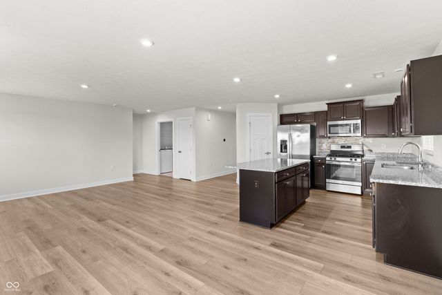 2726 Sand Hollow Drive, Lebanon, IN 46052