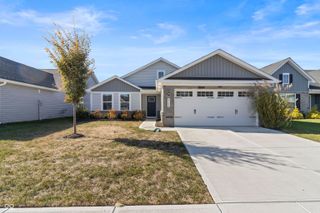 2726 Sand Hollow Drive, Lebanon, IN 46052
