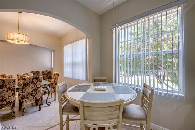 5912 Tarpon Gardens CIR 201, Cape Coral, FL 33914