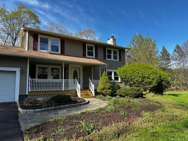 6 Fletcher Drive, Hopewell Junction, NY 12533