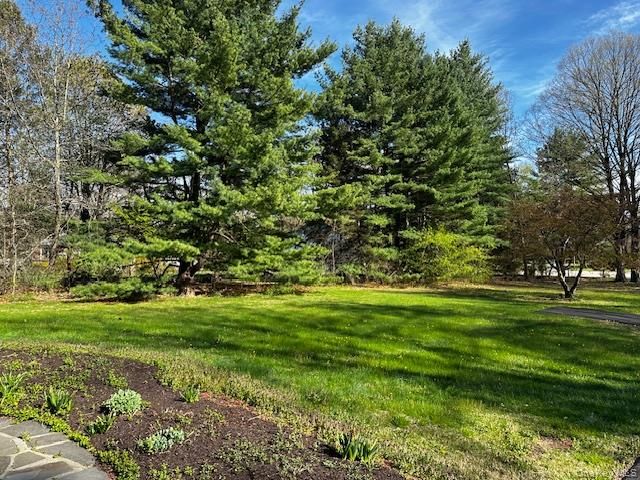 6 Fletcher Drive, Hopewell Junction, NY 12533