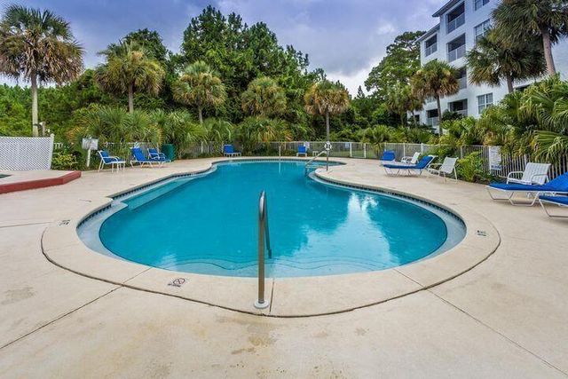4274 Calinda Lane 229, Niceville, FL 32578