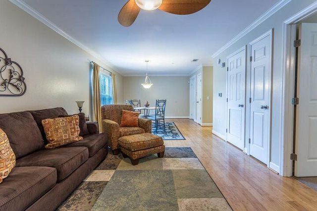 4274 Calinda Lane 229, Niceville, FL 32578