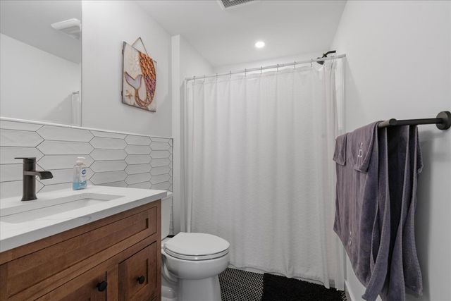 82 Old Fields Road, Sandwich, MA 02563