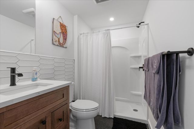 82 Old Fields Road, Sandwich, MA 02563