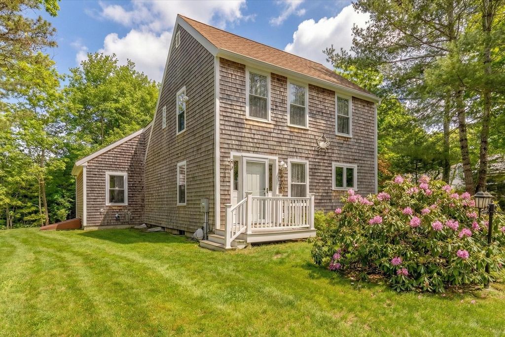 82 Old Fields Road, Sandwich, MA 02563