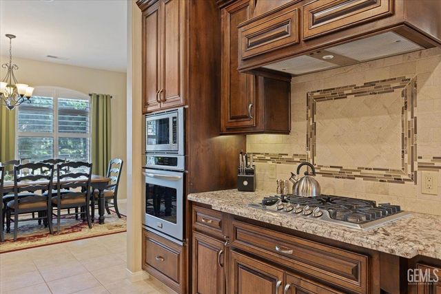 4401 Garnet Court, Bakersfield, CA 93308