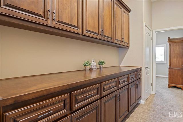 4401 Garnet Court, Bakersfield, CA 93308