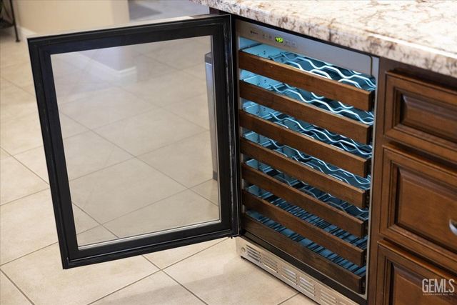 4401 Garnet Court, Bakersfield, CA 93308