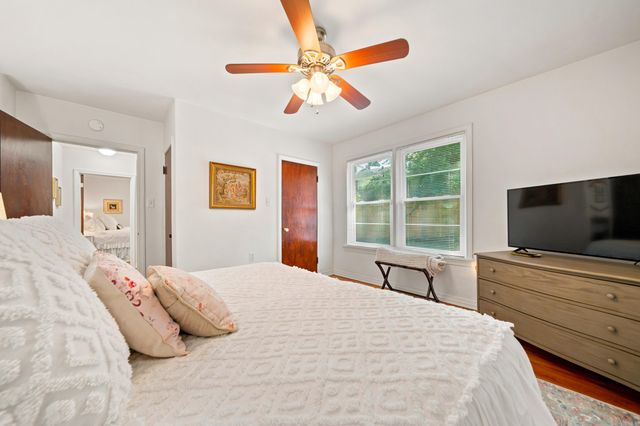 104 E St. Louis Street, Hot Springs, AR 71901