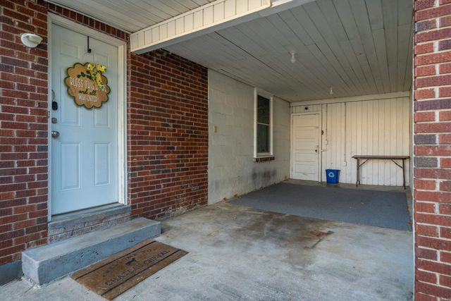 104 E St. Louis Street, Hot Springs, AR 71901
