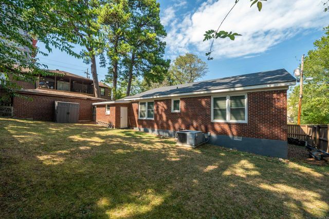 104 E St. Louis Street, Hot Springs, AR 71901