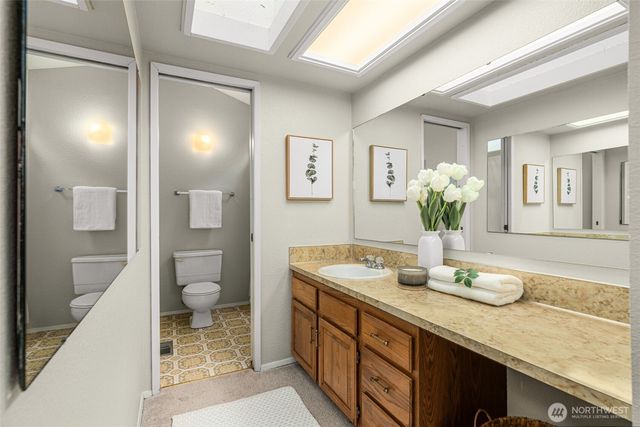 5820 141st Place SE, Bellevue, WA 98006