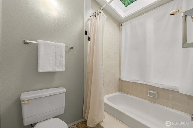 5820 141st Place SE, Bellevue, WA 98006