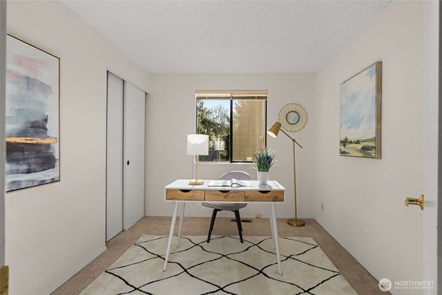 5820 141st Place SE, Bellevue, WA 98006