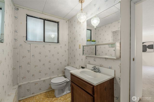 5820 141st Place SE, Bellevue, WA 98006