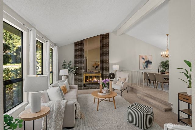 5820 141st Place SE, Bellevue, WA 98006