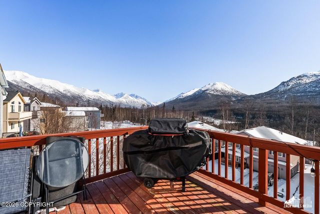20850 Mountainside Drive, Eagle River, AK 99577