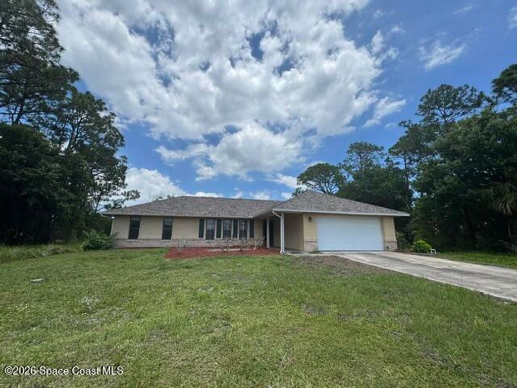 363 Emerson Drive NW, Palm Bay, FL 32907