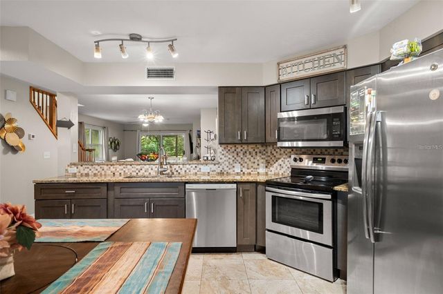 1423 WATER VIEW DRIVE W, Largo, FL 33771