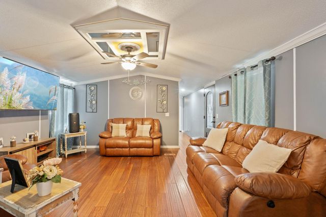 16320 Summit Oaks Drive, Conroe, TX 77303