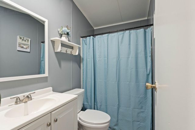 16320 Summit Oaks Drive, Conroe, TX 77303