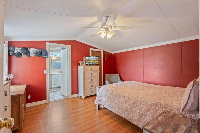 16320 Summit Oaks Drive, Conroe, TX 77303