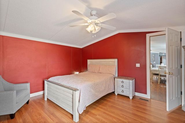 16320 Summit Oaks Drive, Conroe, TX 77303