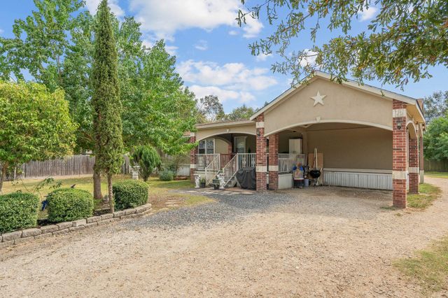 16320 Summit Oaks Drive, Conroe, TX 77303