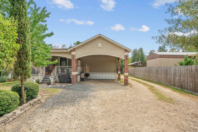 16320 Summit Oaks Drive, Conroe, TX 77303