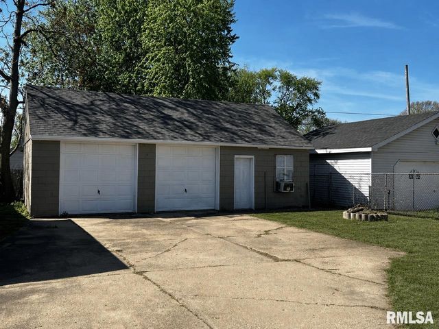 2408 W ROHMANN Avenue, West Peoria, IL 61604