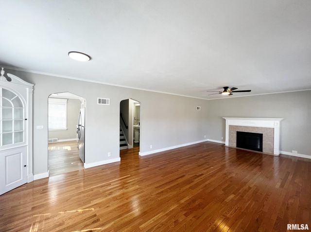2408 W ROHMANN Avenue, West Peoria, IL 61604