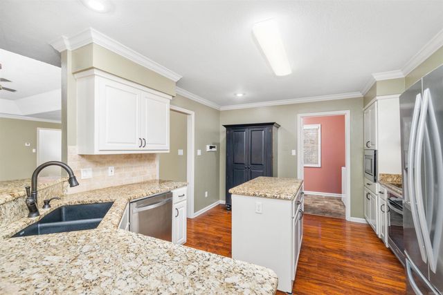 7 Gancho Lane, Hot Springs Village, AR 71909