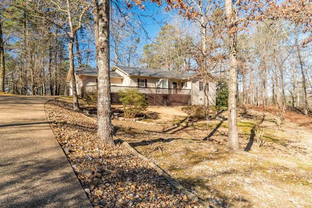 7 Gancho Lane, Hot Springs Village, AR 71909