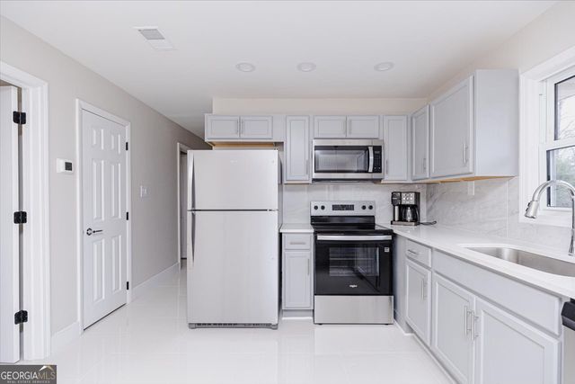 210 Webb Street, Warner Robins, GA 31093